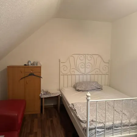 Pension Viva Apartment Essingen (Baden-Wurttemberg)